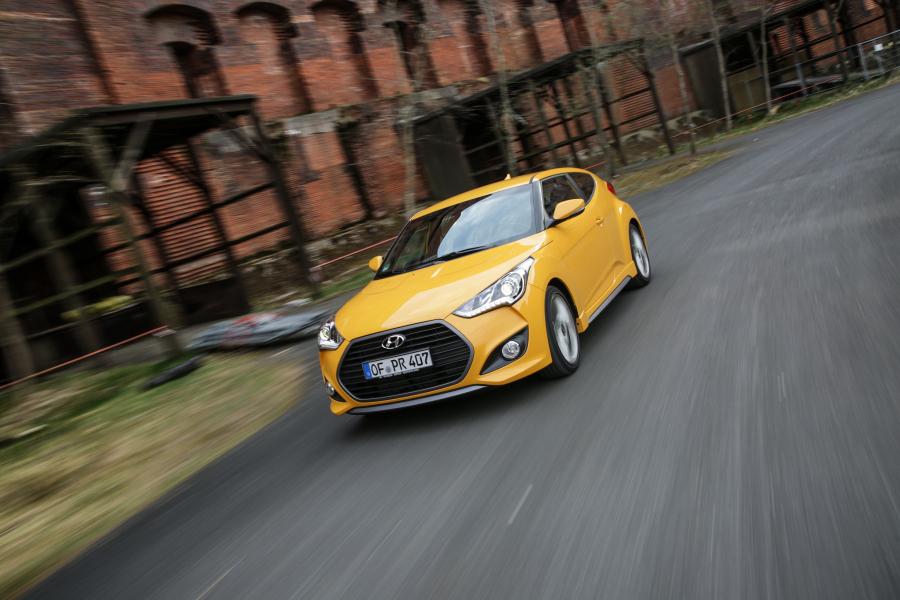  Hyundai Veloster Turbo 2015 года  (фото 17 из 27)